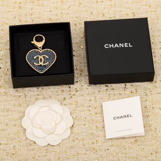 Chanel keyring lyh7